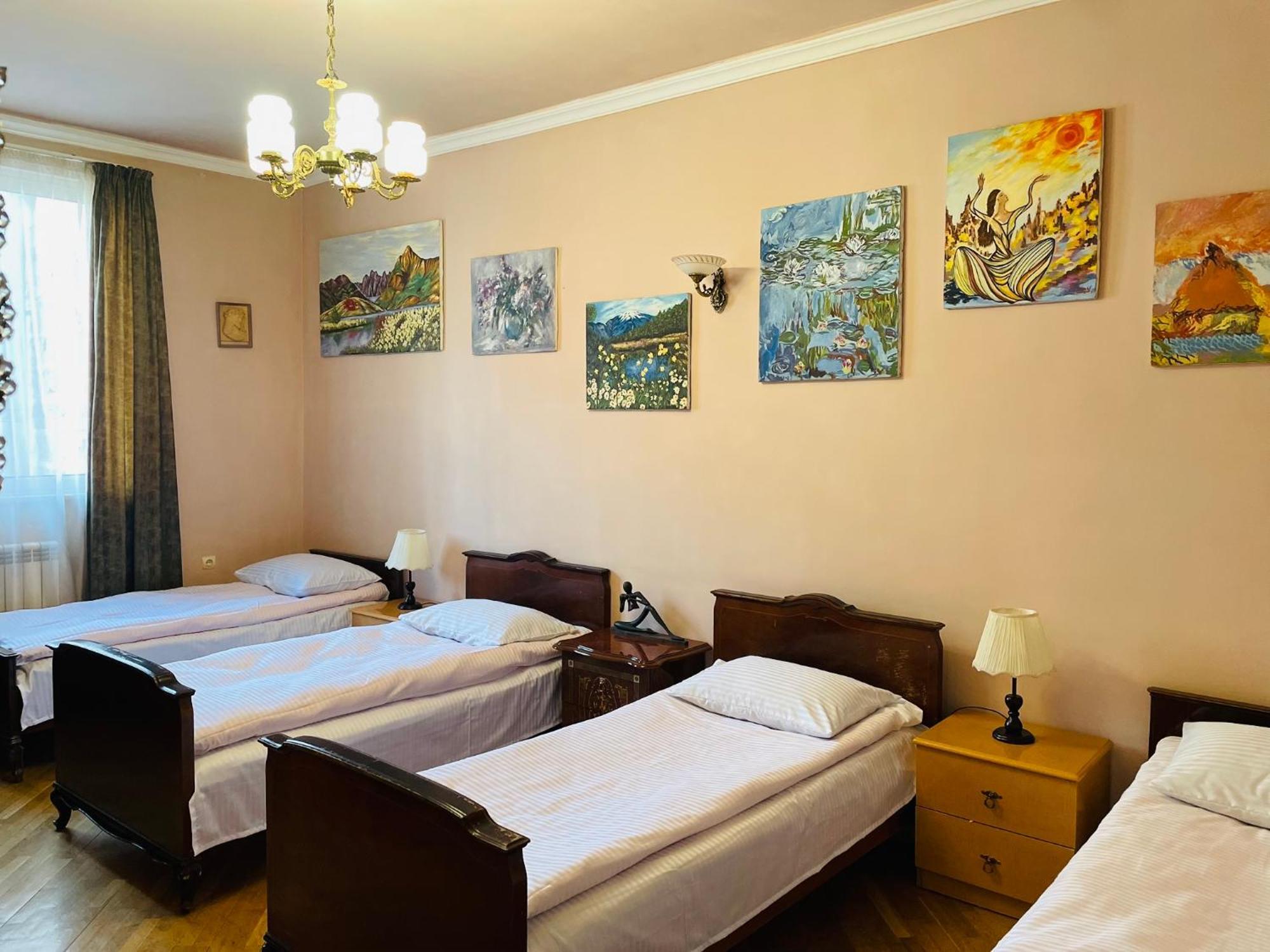 Bright And Modern 4Br Apartment - Center Of Yerevan Exterior photo